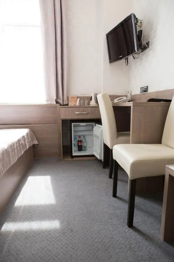 Inn Mini Elegant Hotel Kyiv