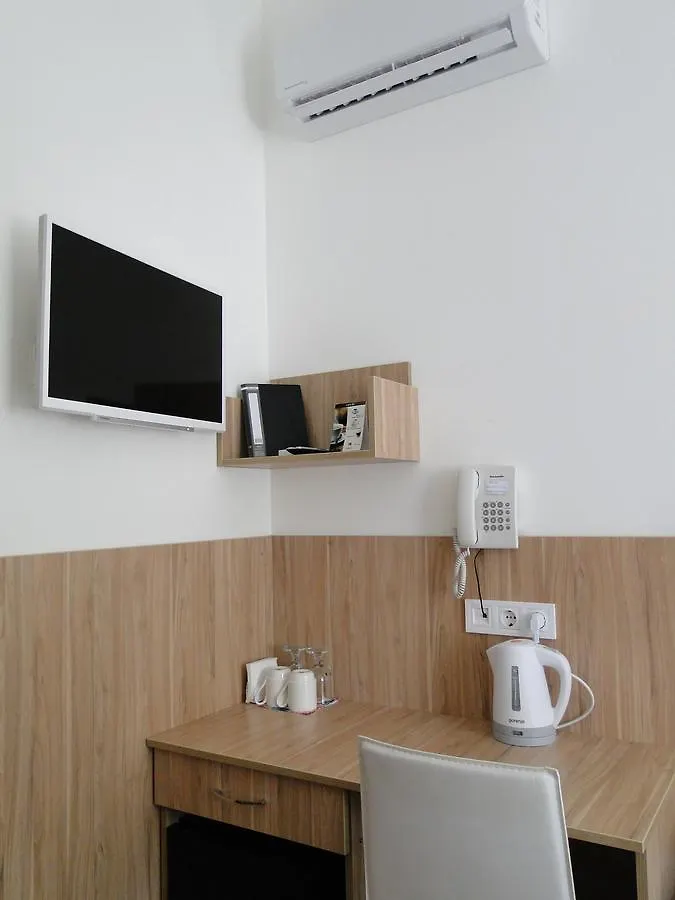 Mini Elegant Hotel Kyiv